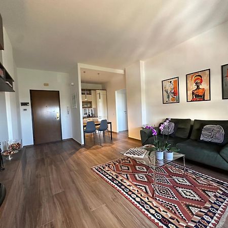 Appartamento Zona Poggiofranco Bari Luaran gambar